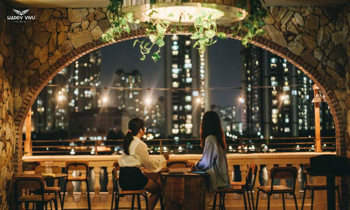 Chạng Vạng là một quán Rooftop cực chill