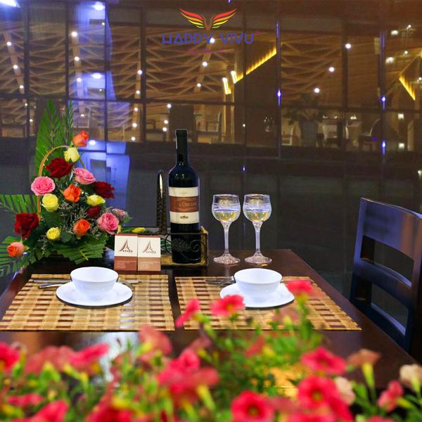 Combo tour du lịch Nha Trang Azura Hotel - Nhà hàng