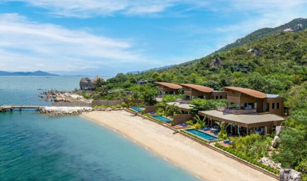 Khách sạn L’Alya Ninh Van Bay Nha Trang